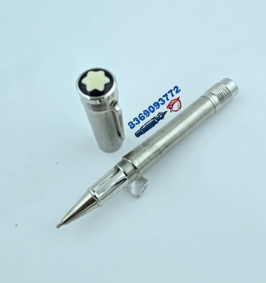 Montblanc Rollerball Pen - B2